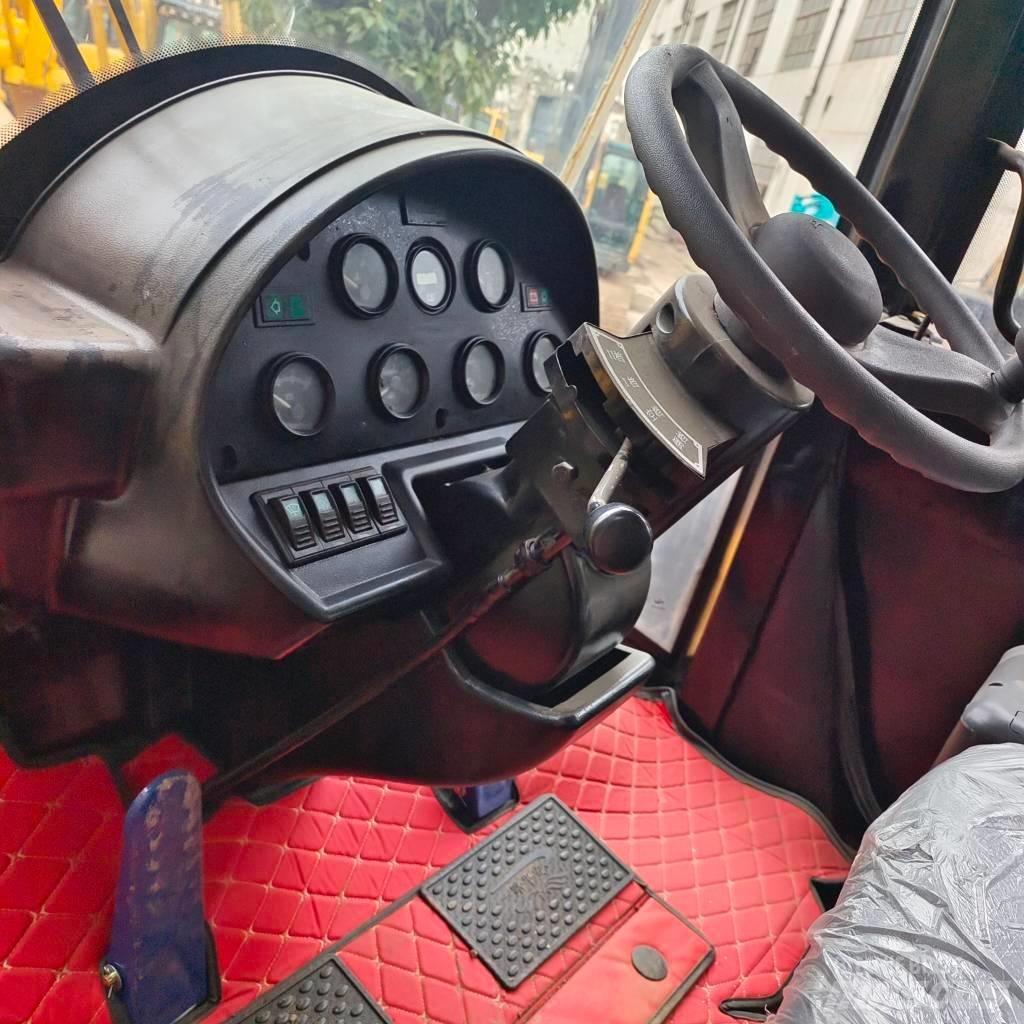 CAT 966 H Iekrāvēji uz riteņiem
