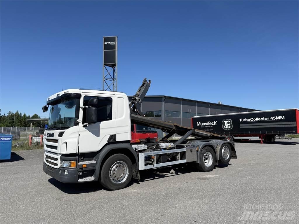 Scania P450 6X2 Treileri ar āķi