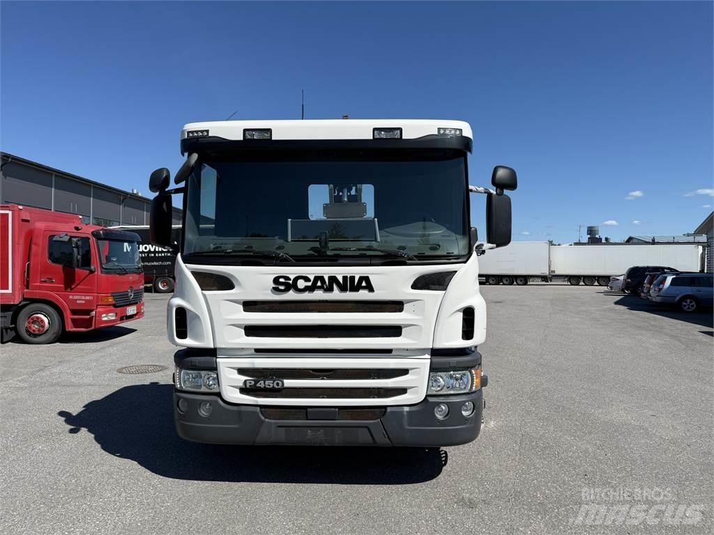 Scania P450 6X2 Treileri ar āķi