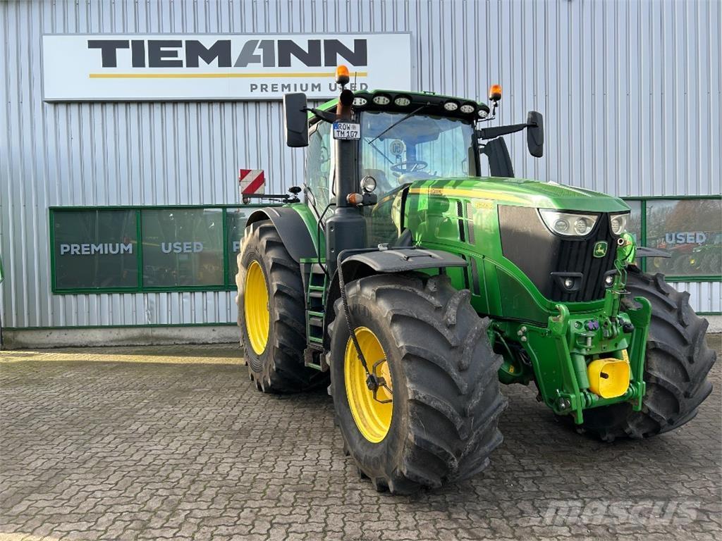John Deere 6250R Traktori