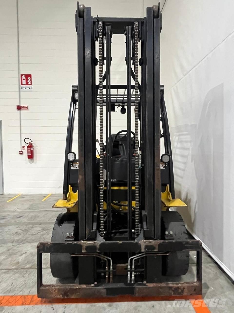Hyster GDP40VX Tehnika ar dīzeļa dzinēju