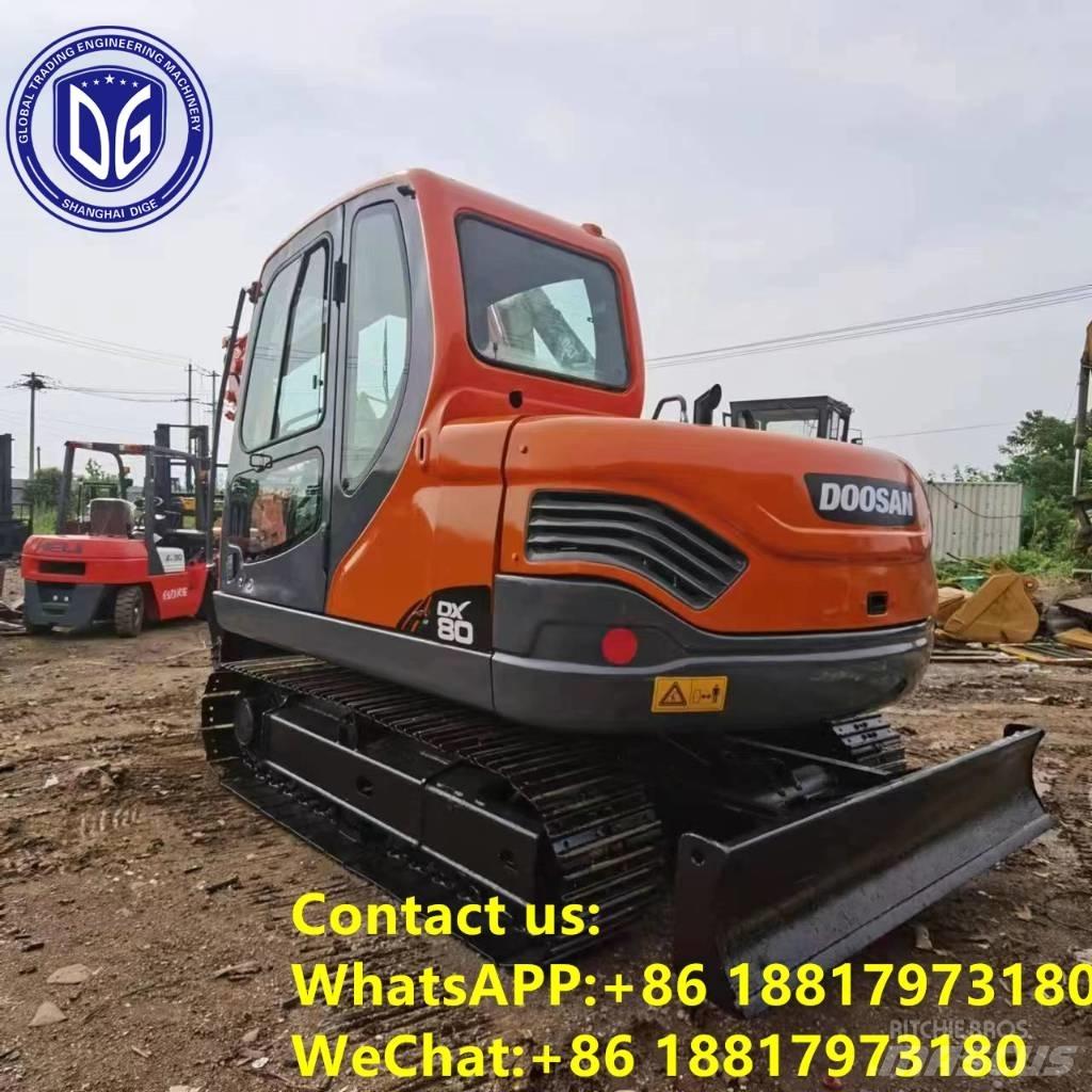 Doosan DX 80 Kāpurķēžu ekskavatori
