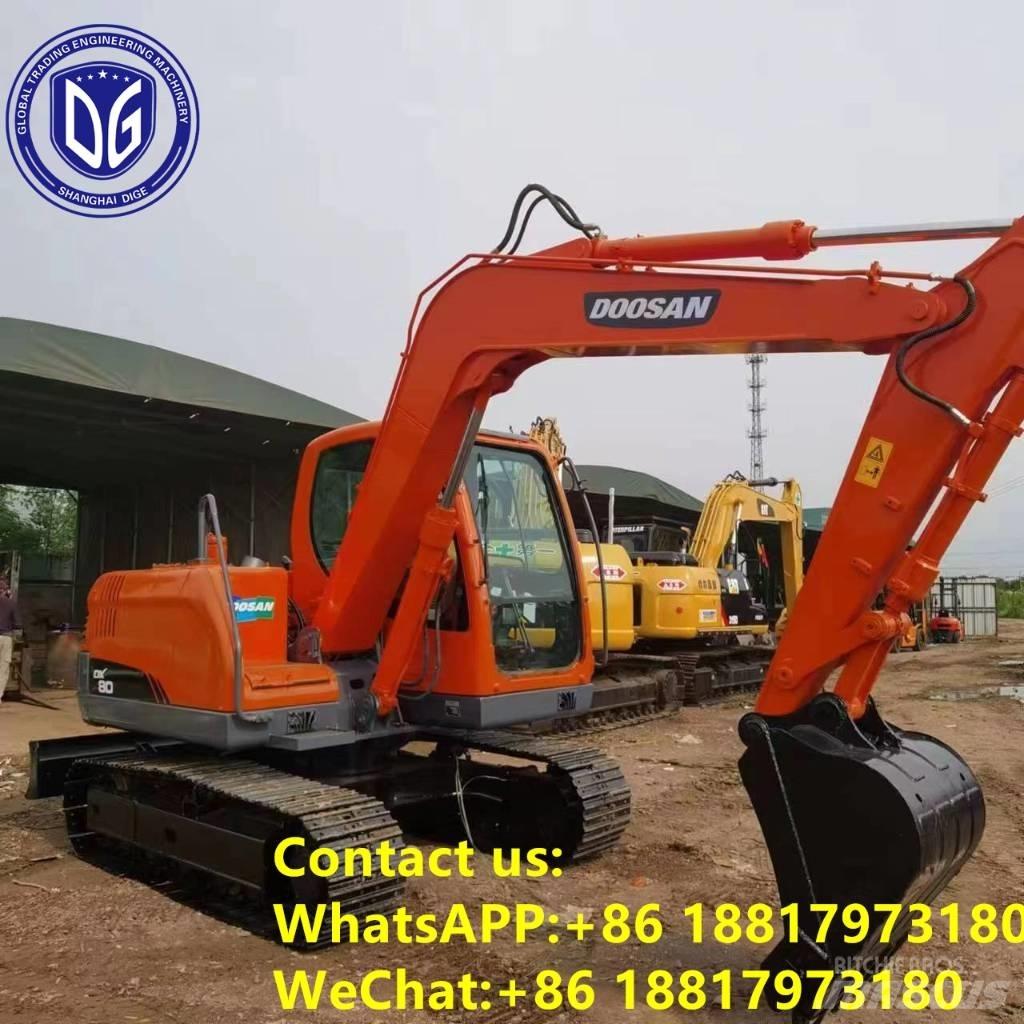 Doosan DX 80 Kāpurķēžu ekskavatori