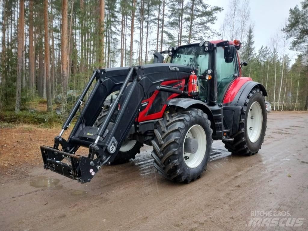 Valtra T234 Active Traktori