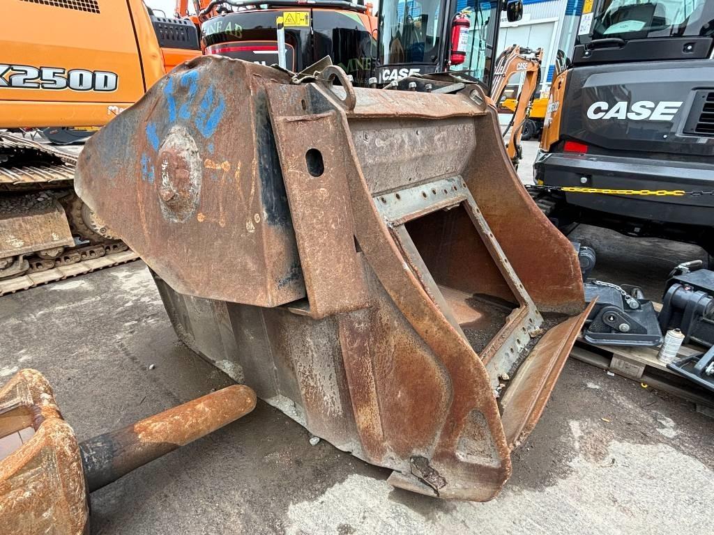 MB Crusher 120 Drupināšanas kausi