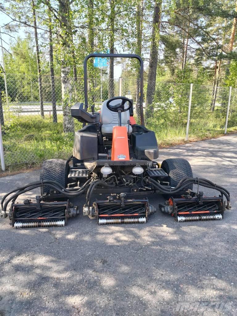 Jacobsen LF570 Golfa tehnika