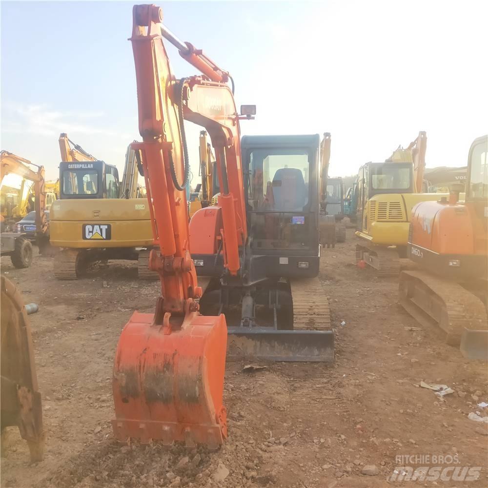 Doosan DH60-7 Kāpurķēžu ekskavatori
