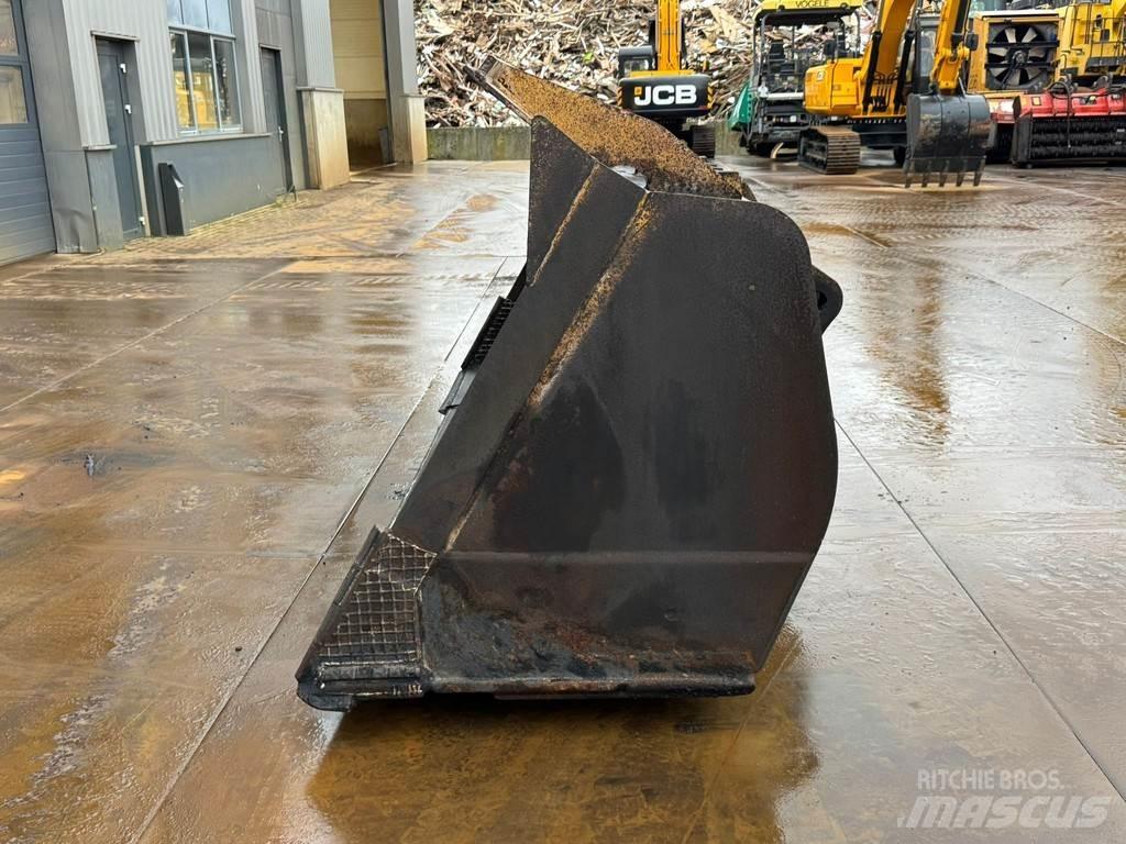 CAT Bucket CAT 980 Kausi