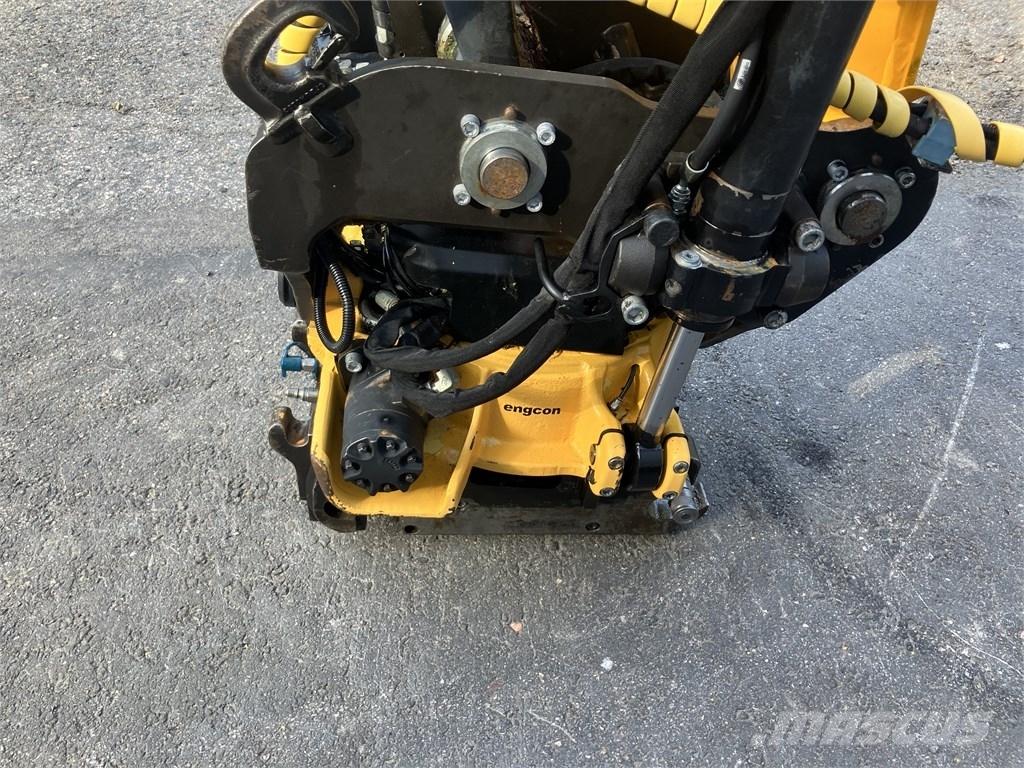 JCB 110 Hydradig Ekskavatori uz riteņiem