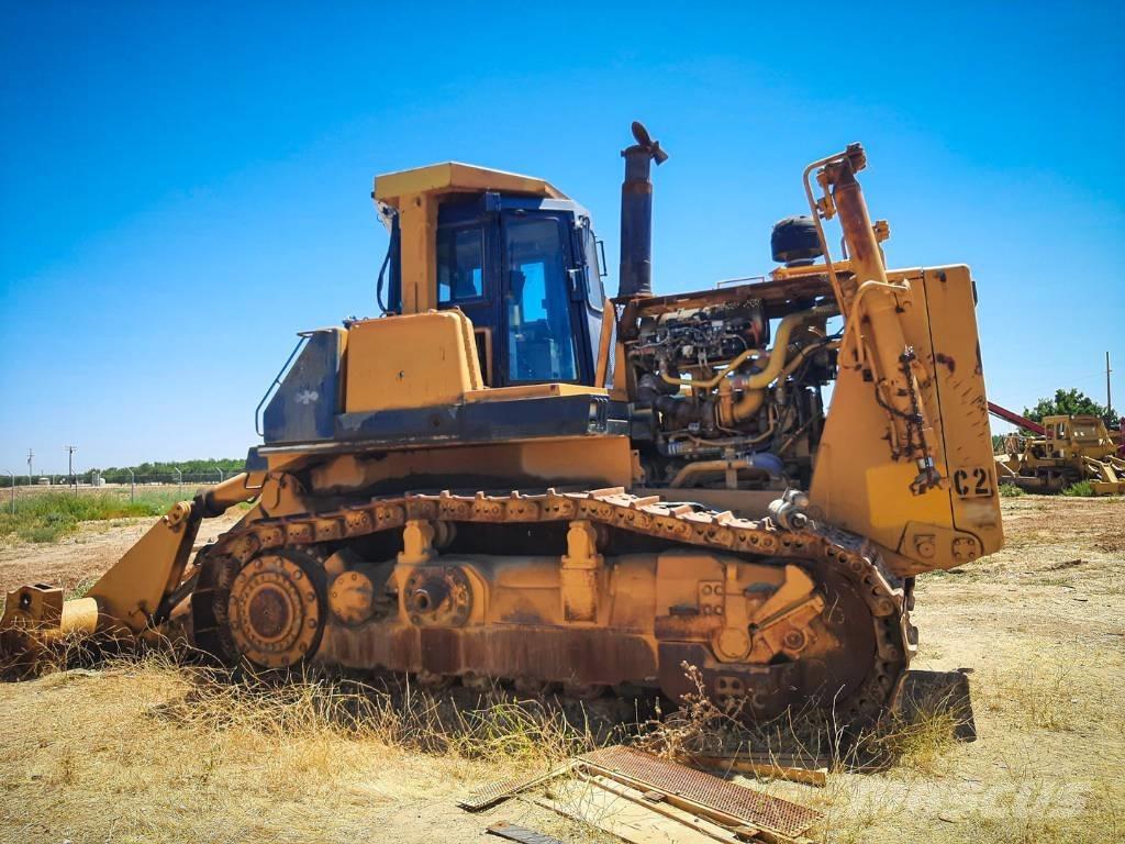 Komatsu D 375-1 Kāpurķēžu buldozeri