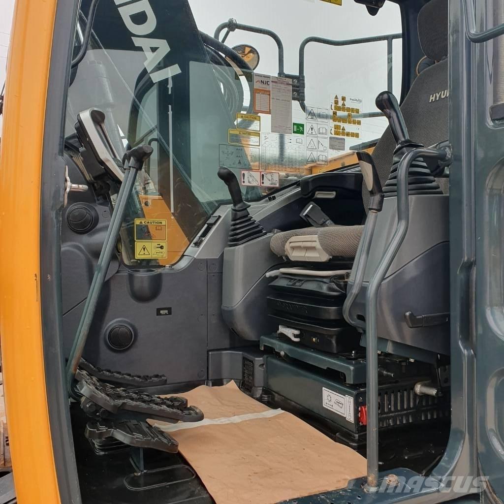 Hyundai HX 130 ALCR Kāpurķēžu ekskavatori