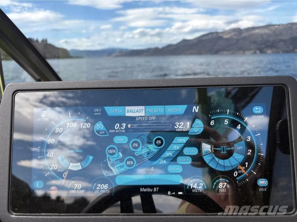  Malibu 23 LSV Darba laivas / baržas