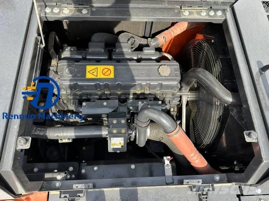 Doosan DX 340 Kāpurķēžu ekskavatori