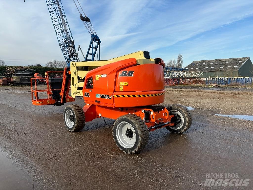 JLG EC 450 AJ Strēles pacēlāji