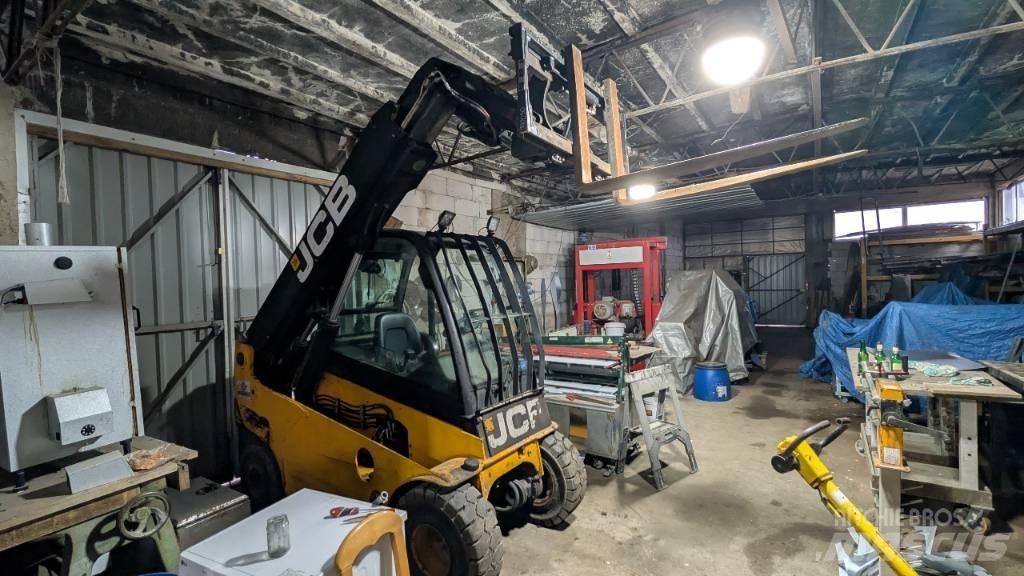 JCB TLT 35 Tehnika ar dīzeļa dzinēju