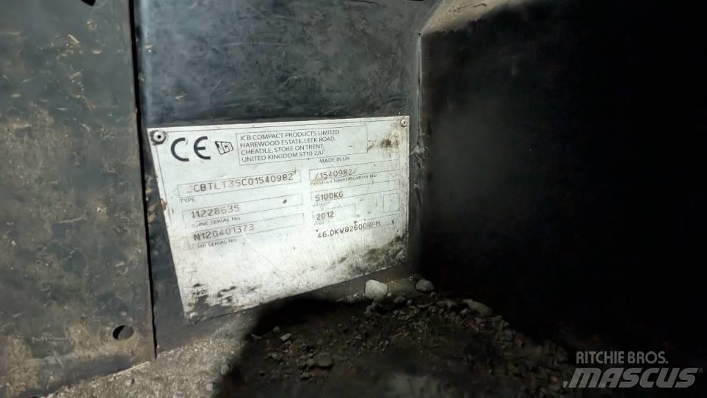 JCB TLT 35 Tehnika ar dīzeļa dzinēju