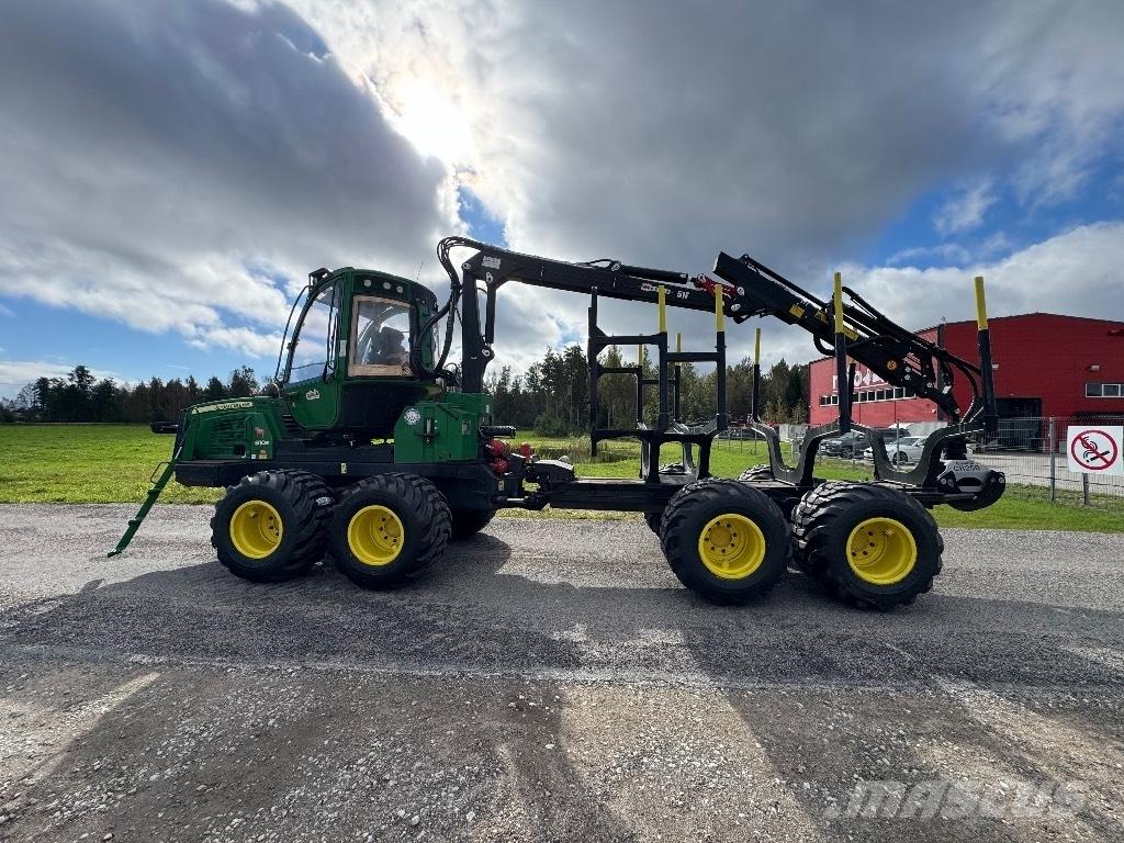 John Deere 810 E Forvarderi