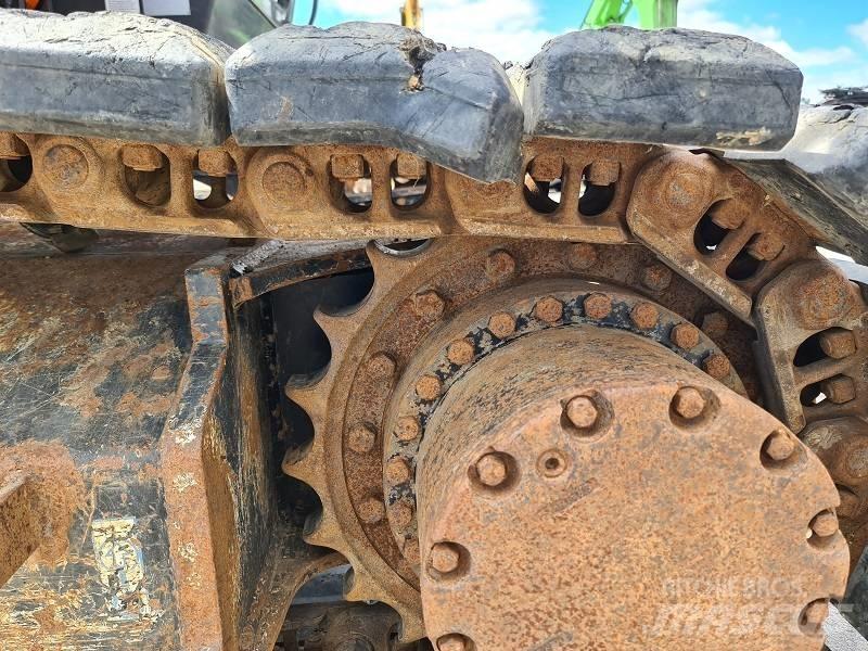 Hitachi ZX 180 LC-3 Kāpurķēžu ekskavatori