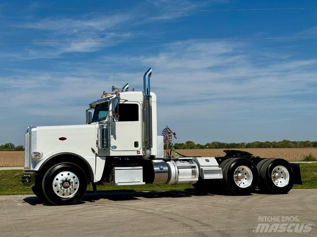 Peterbilt 389 Vilcēji