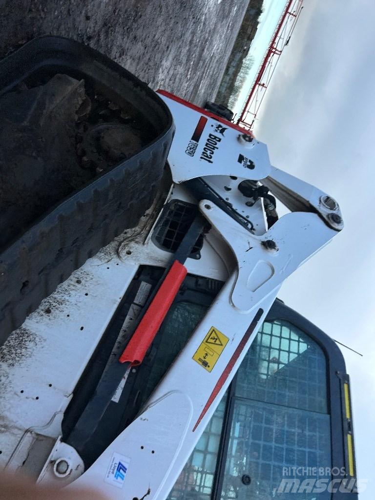 Bobcat T650 Lietoti riteņu kompaktiekrāvēji