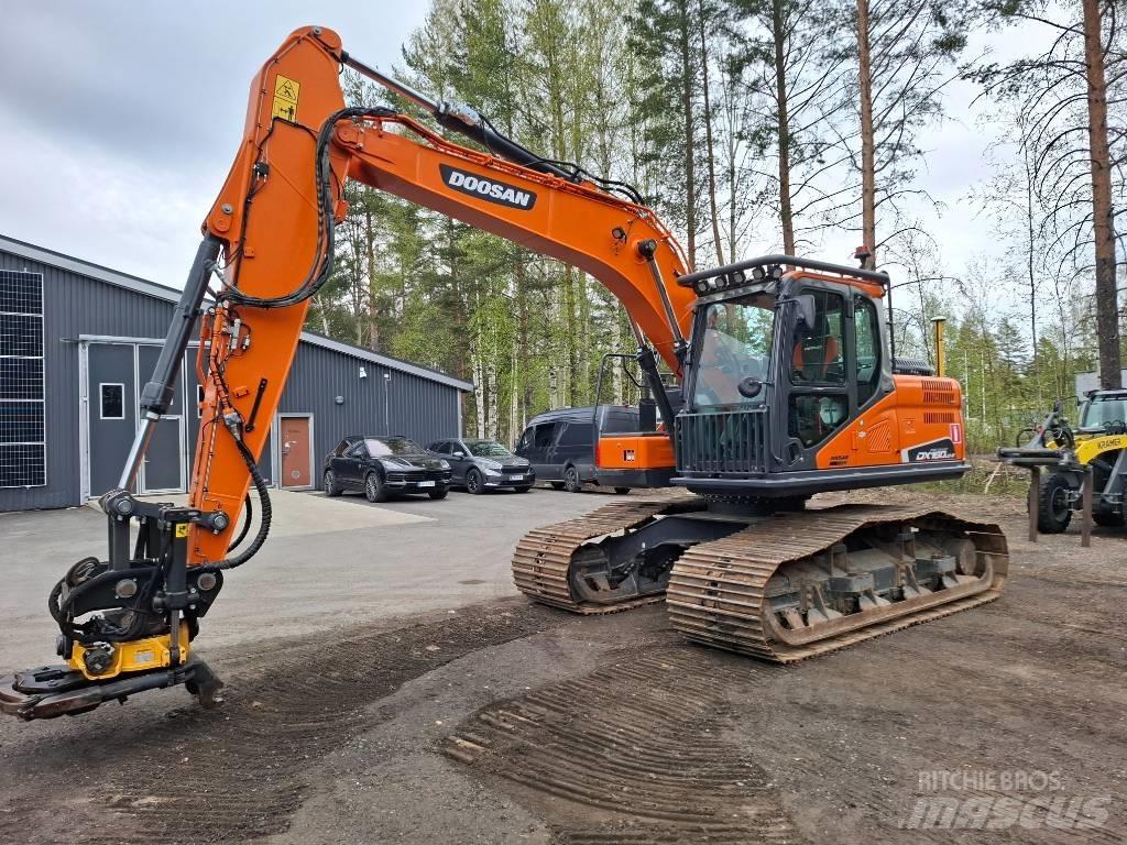 Doosan DX160LC-5 Kāpurķēžu ekskavatori