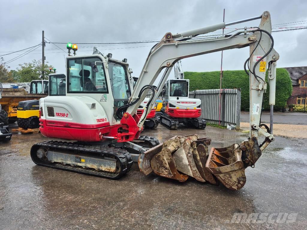 Takeuchi TB 250 Mini ekskavatori < 7 t