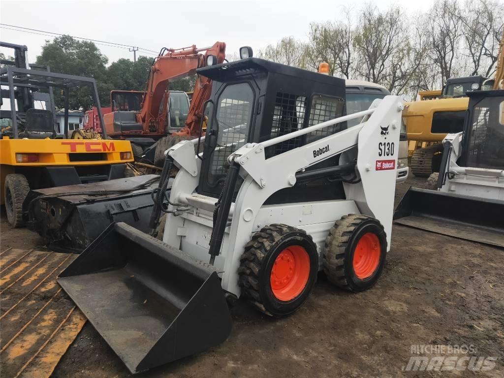 Bobcat S130 Lietoti riteņu kompaktiekrāvēji