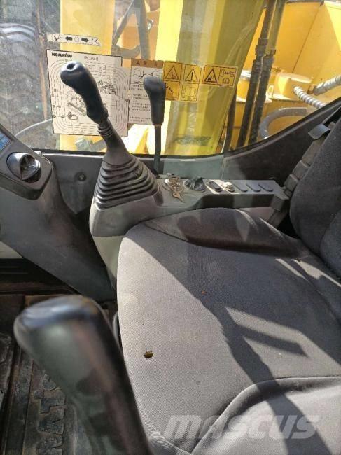 Komatsu PC 70 Kāpurķēžu ekskavatori