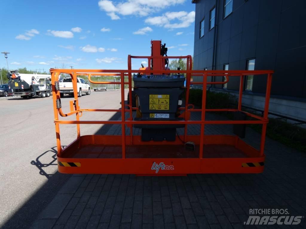 JLG 660 SJ Bomlift Strēles pacēlāji