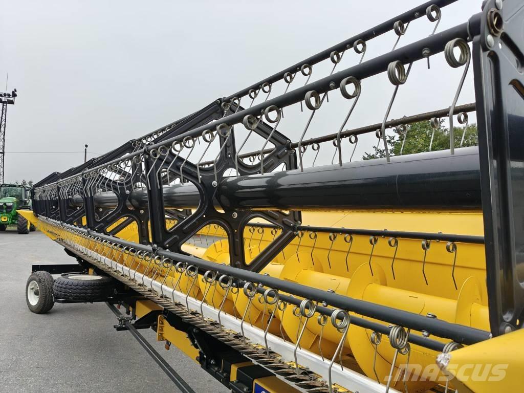 New Holland CX 8.90 Ražas novākšanas kombaini