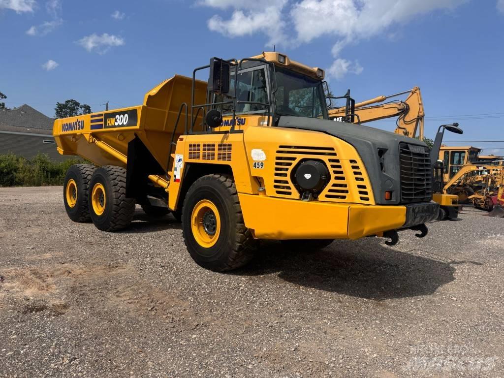 Komatsu HM 300-3 Artikulētie pašizgāzēji