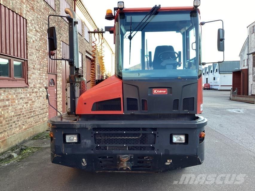 Kalmar TR618 Terminālie traktori