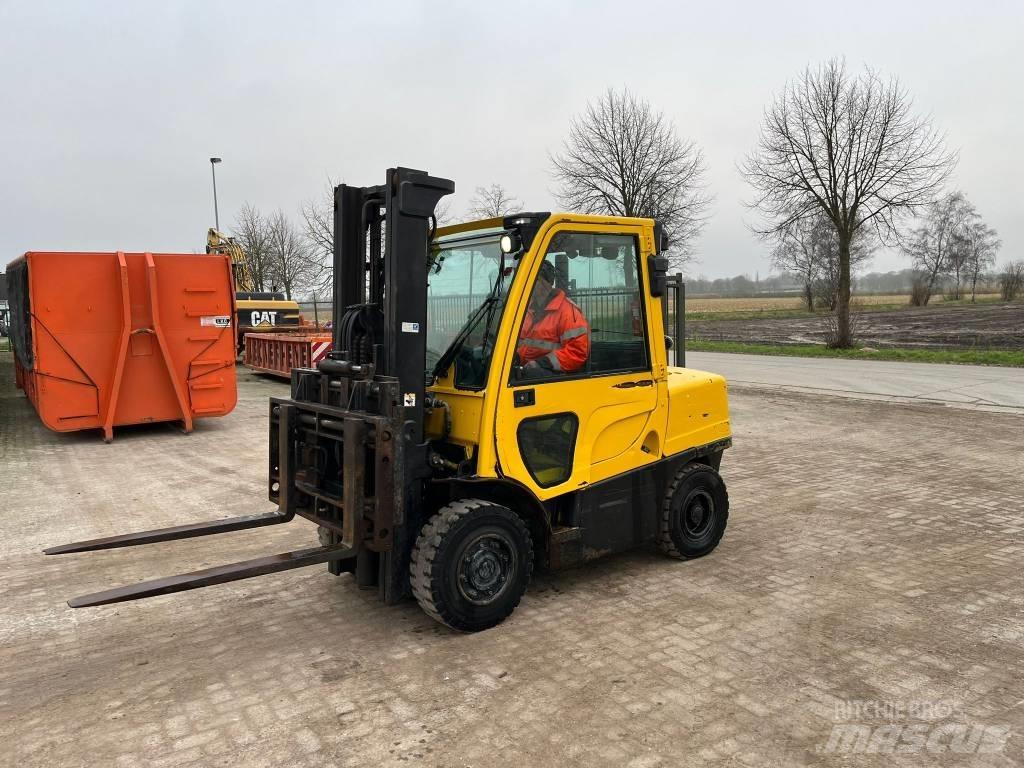 Hyster H4.5 Tehnika ar dīzeļa dzinēju