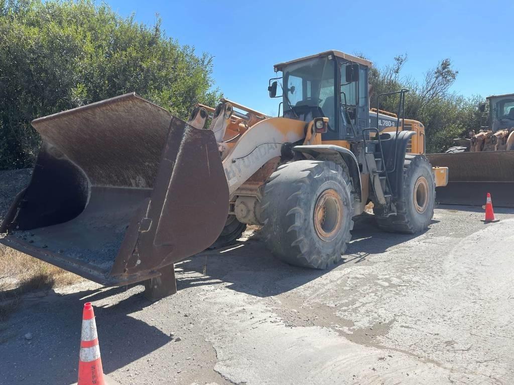 Hyundai HL 780-9 Iekrāvēji uz riteņiem