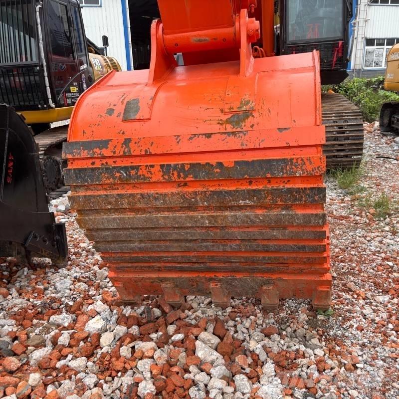 Hitachi ZX 350 Kāpurķēžu ekskavatori