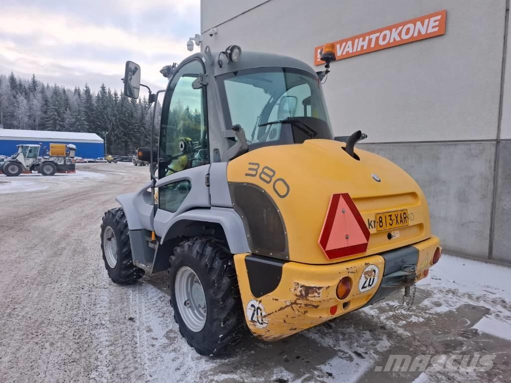 Kramer 380 Iekrāvēji uz riteņiem