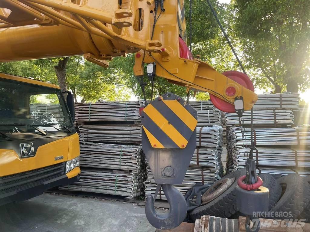 XCMG QY50KC Visurgājēji celtņi
