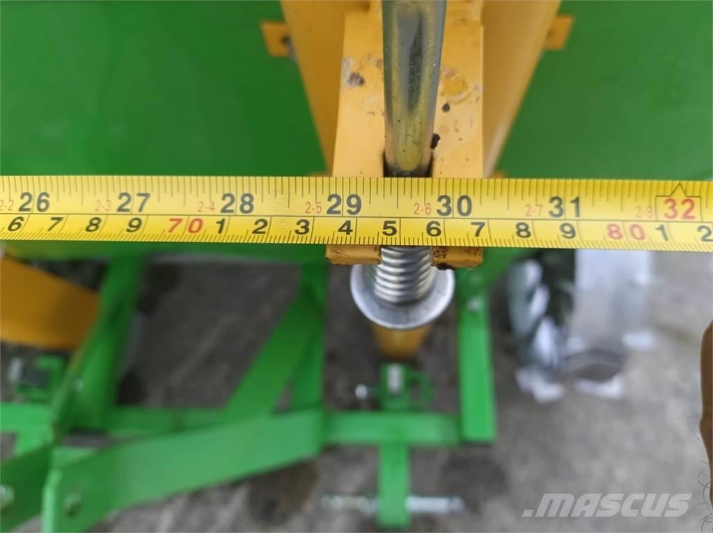 Bomet S239/1 Kartupeļu stādāmās mašīnas