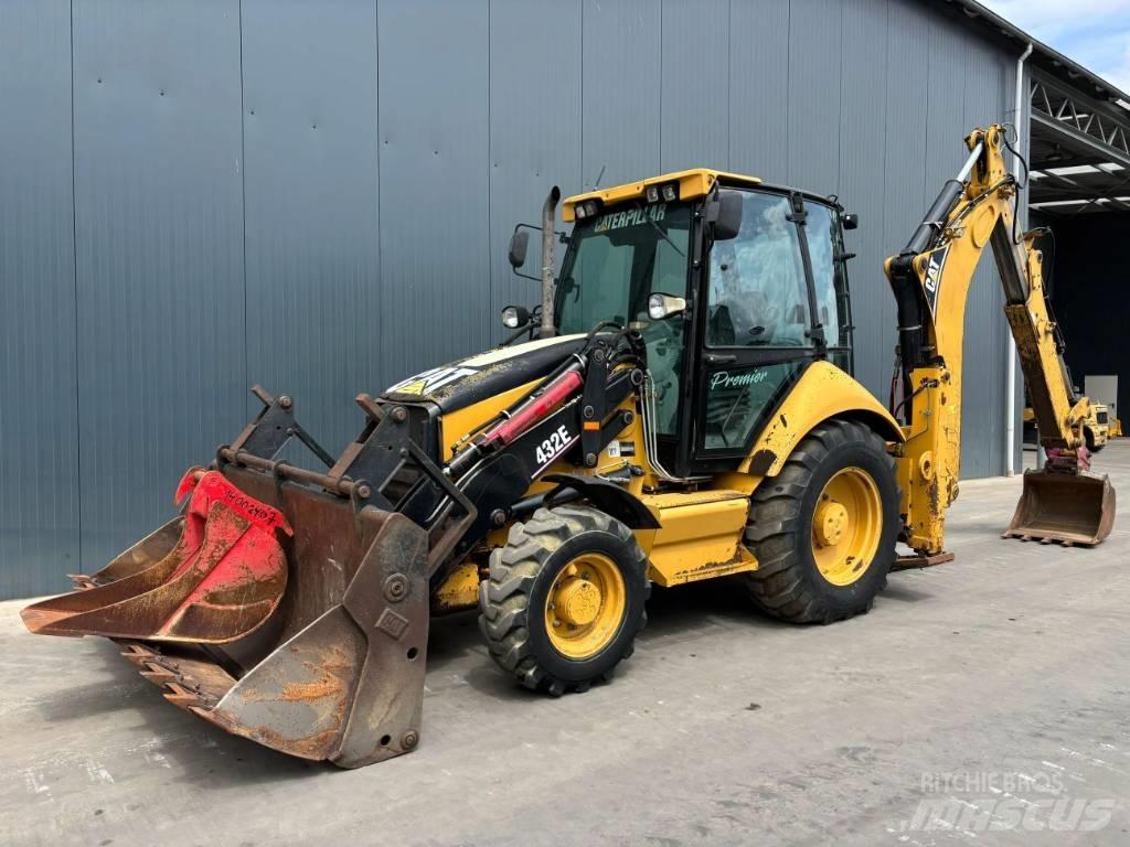 CAT 432E Ekskavatori-iekrāvēji