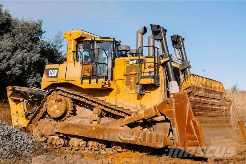 CAT D10T Kāpurķēžu buldozeri