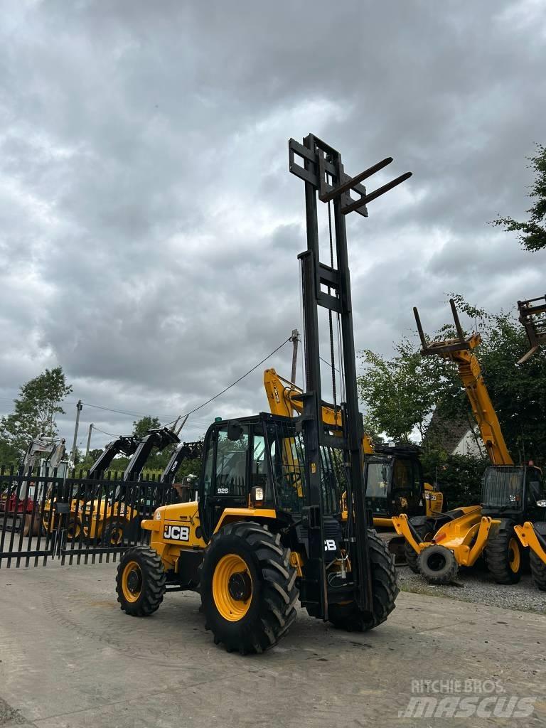 JCB 926 RTFL Apvidus autokrāvējs