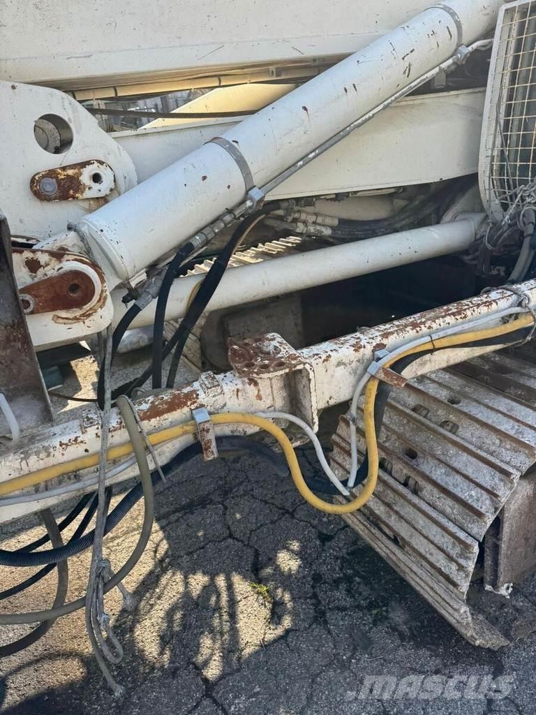 Soilmec R312 / 200 Celtniecības urbji