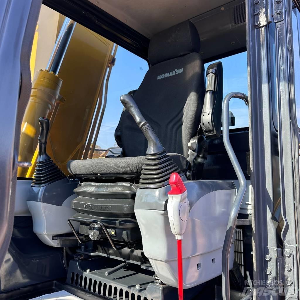 Komatsu PC 130-7 Kāpurķēžu ekskavatori