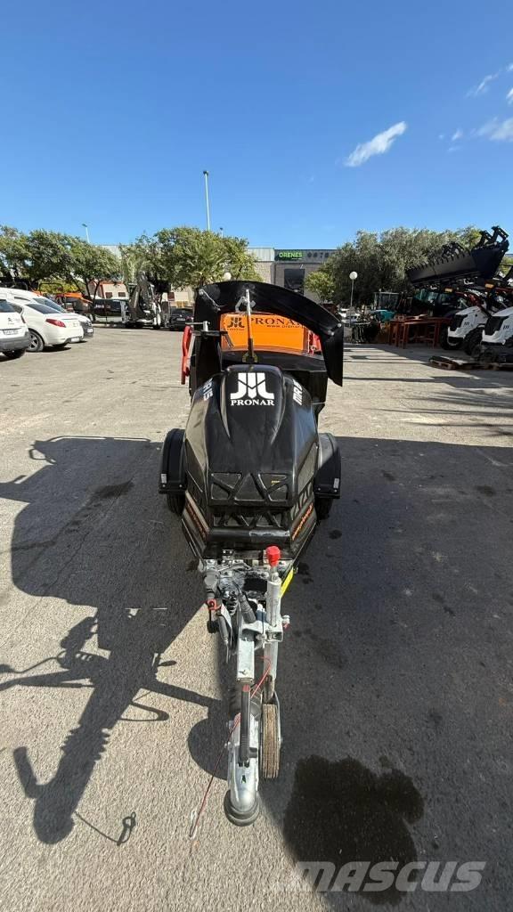 Pronar MR-15 Koku stumbru frēze