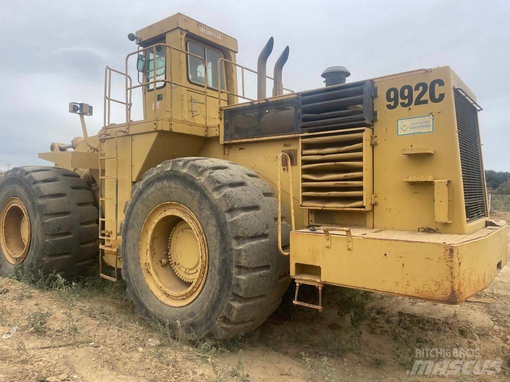 CAT 992 C Iekrāvēji uz riteņiem