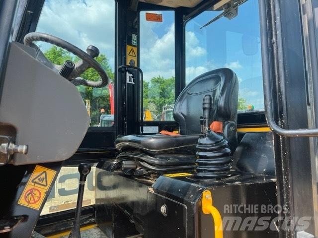 JCB 6ST Mini pašizgāzēji