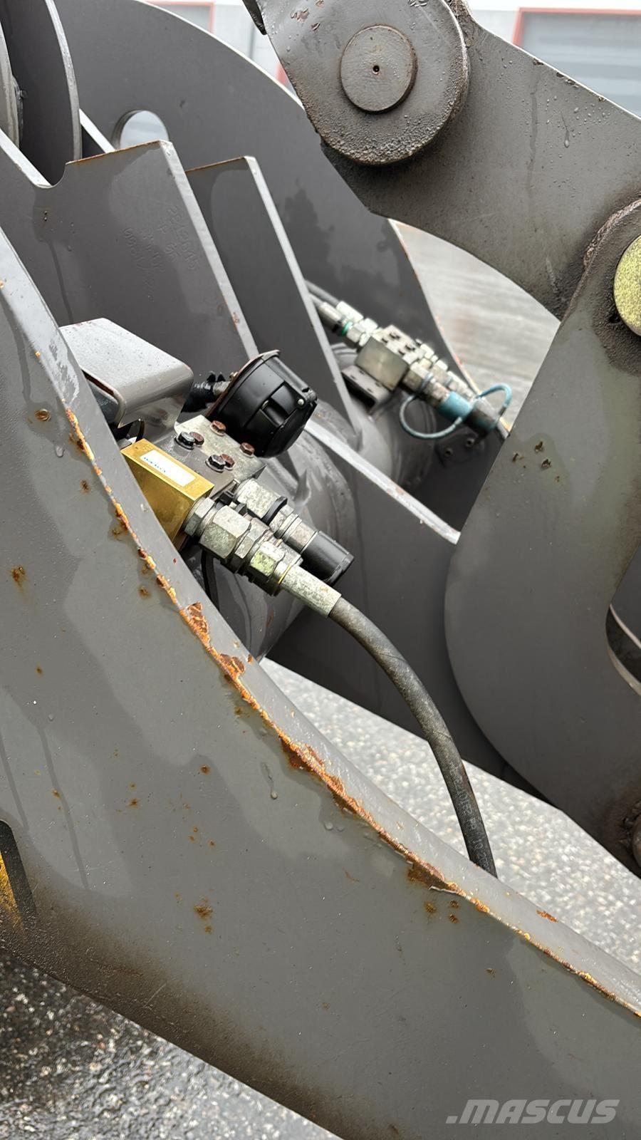 Volvo L35B Iekrāvēji uz riteņiem