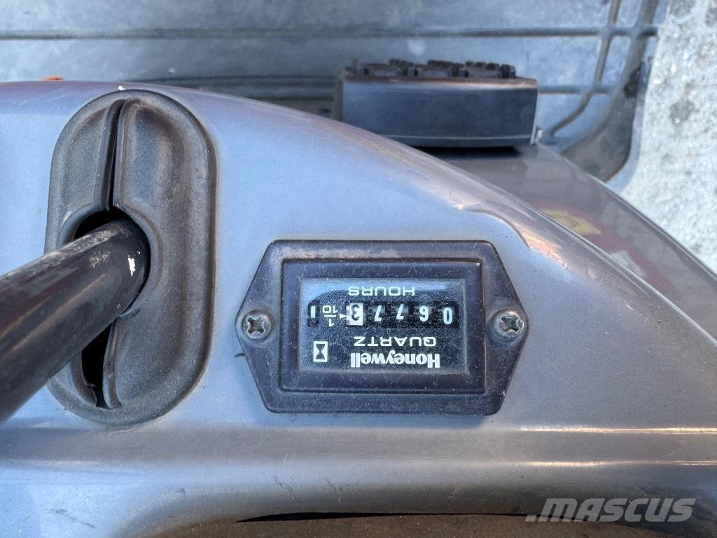 Yanmar SV08 (1D776) Mini ekskavatori < 7 t