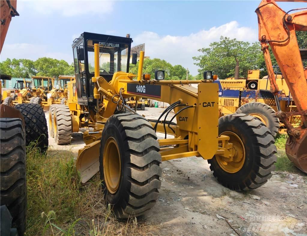 CAT 140G Greideri