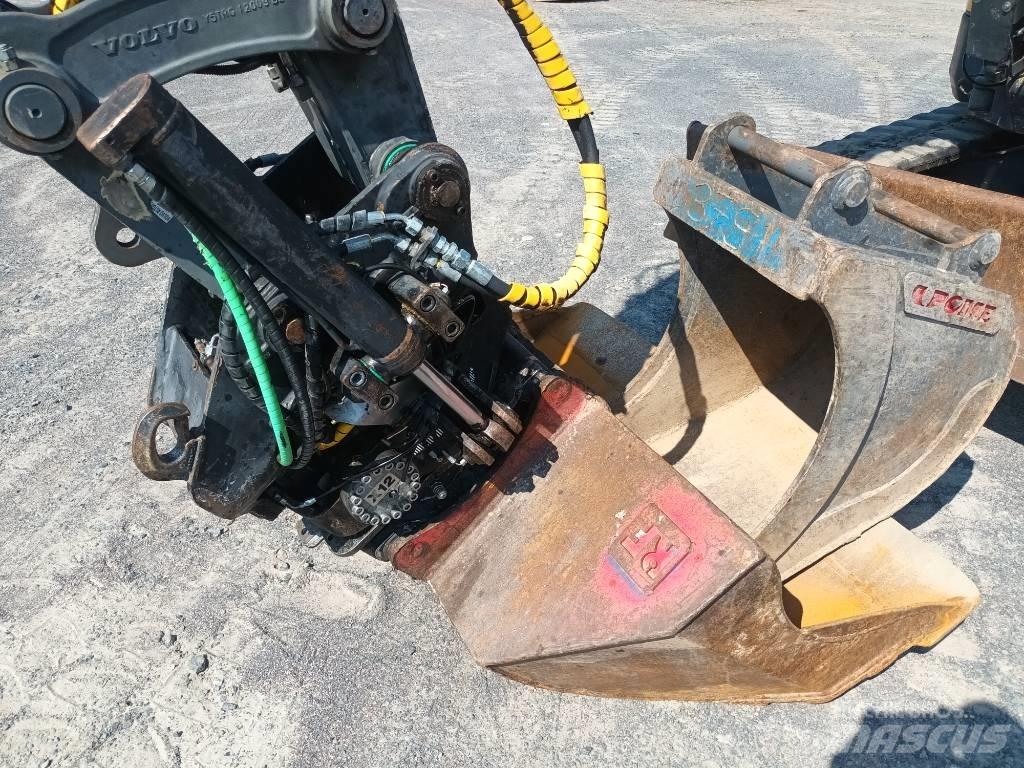 Volvo ECR 88 PLUS Vidēja lieluma ekskavatori 7 t - 12 t